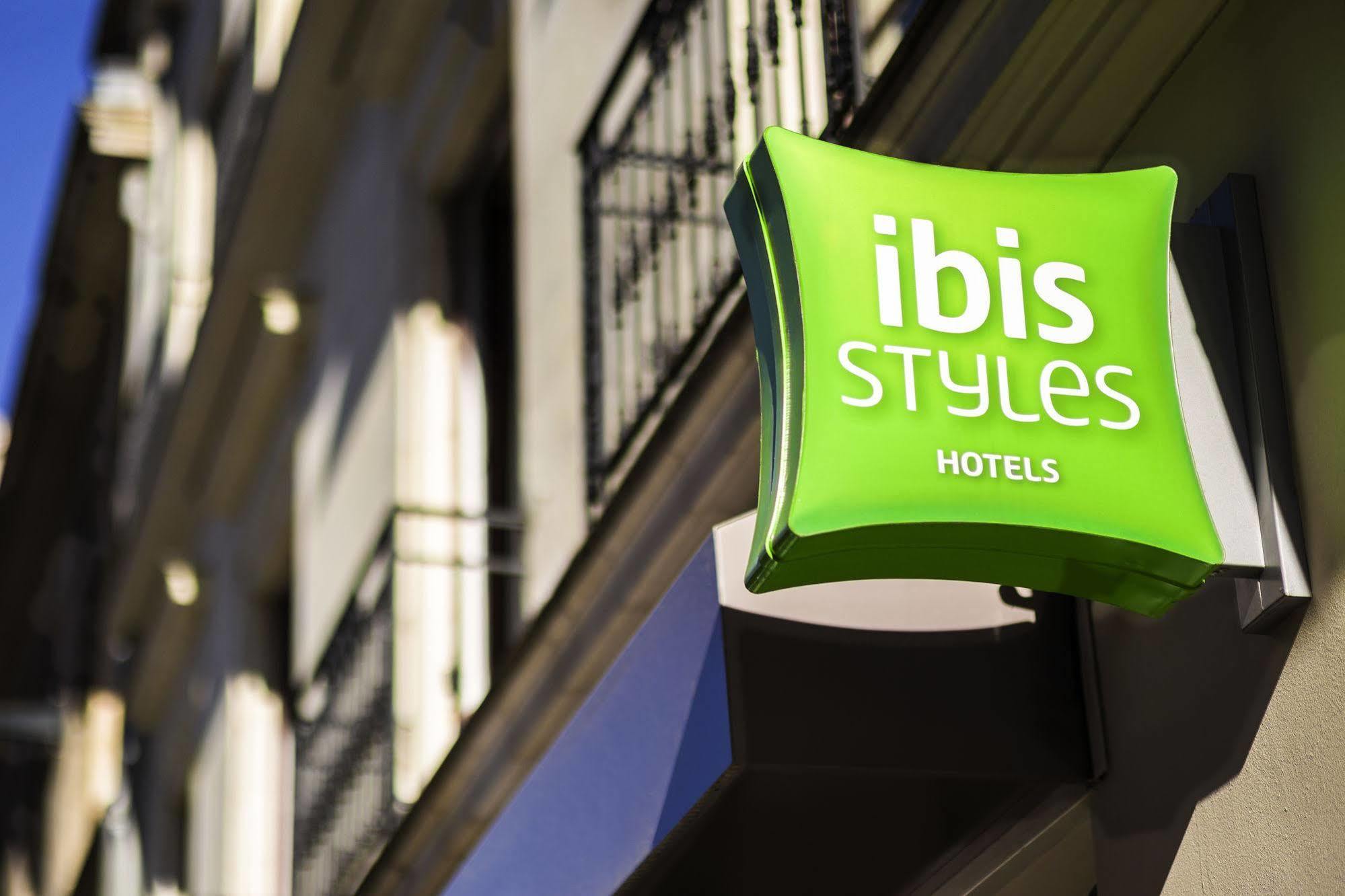 Ibis Styles Nantes Centre Place Graslin Exterior photo